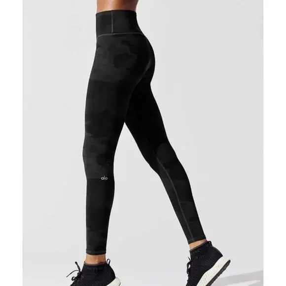 ALO YOGA High-waist Vapor Legging - Picture 2 of 9